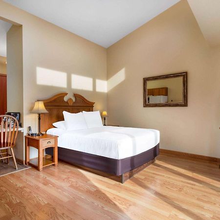 Tamarack Wisconsin Dells, A Ramada By Wyndham Ξενοδοχείο Lake Delton Εξωτερικό φωτογραφία